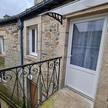 Le Duplex Du Chateau Centre Ville Calme Pontivy Εξωτερικό φωτογραφία