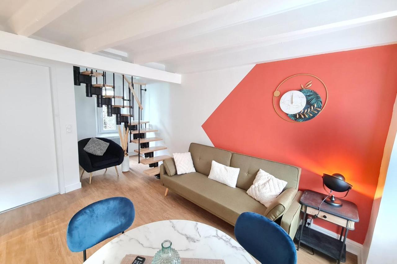 Le Duplex Du Chateau Centre Ville Calme Pontivy Εξωτερικό φωτογραφία